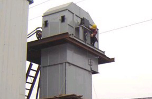 HL型斗式提升機(jī)